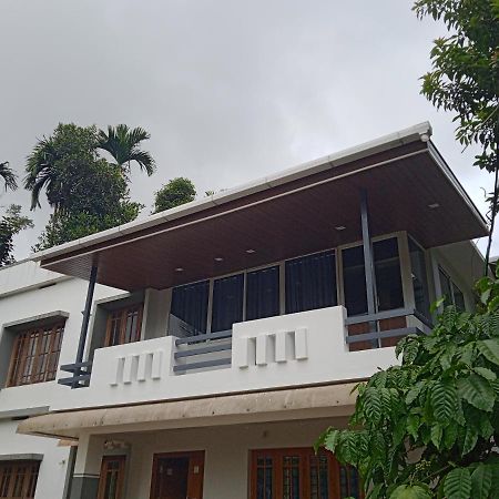 High Shine Homestay Meppādi Exterior foto